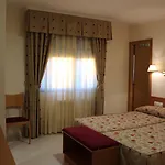 Hotel Cabo Festinanza 2*