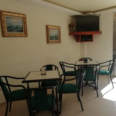 Hotel Cabo Festiñanza