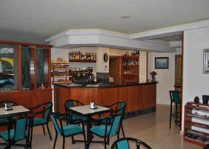 Hotel Cabo Festinanza