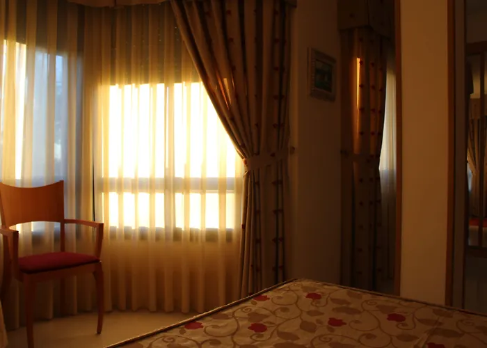 Cabo Festinanza Hotel