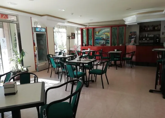 Hotel Cabo Festinanza